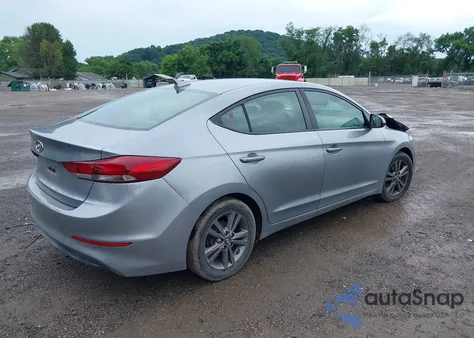 2017 Hyundai Elantra Se z USA, uszkodzony, nr VIN 5NPD84LF1HH017695